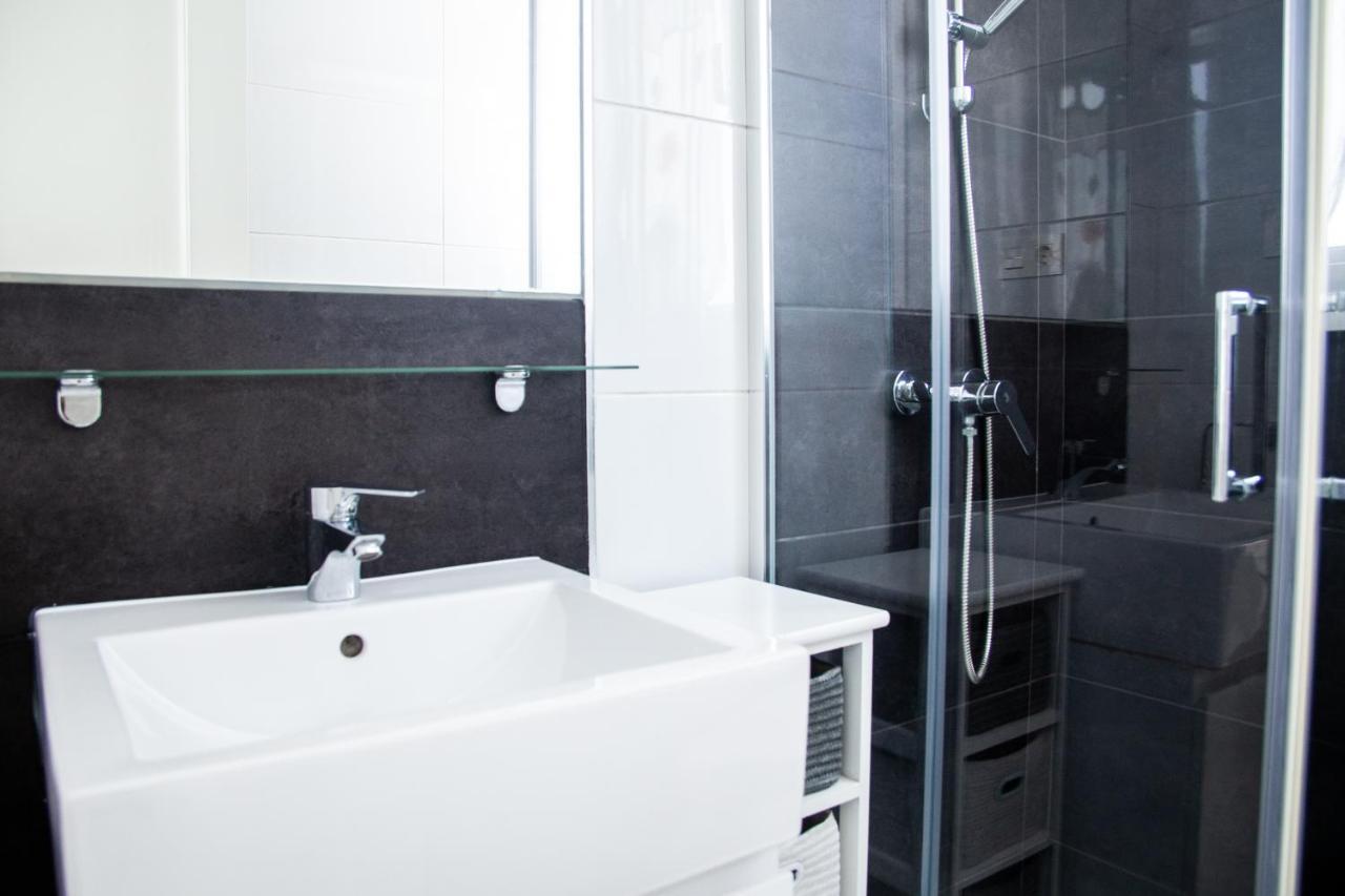 Futura Apartment Коралео Екстериор снимка